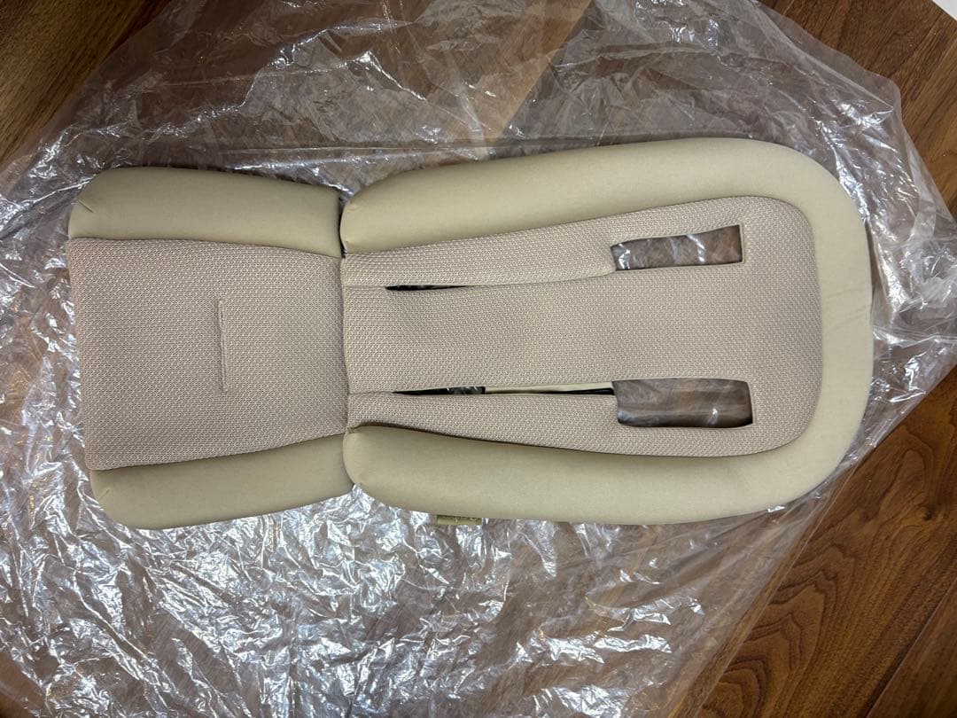 【美品】2023年モデル【サイベックス】メリオカーボン　(シーシェルベージュ)