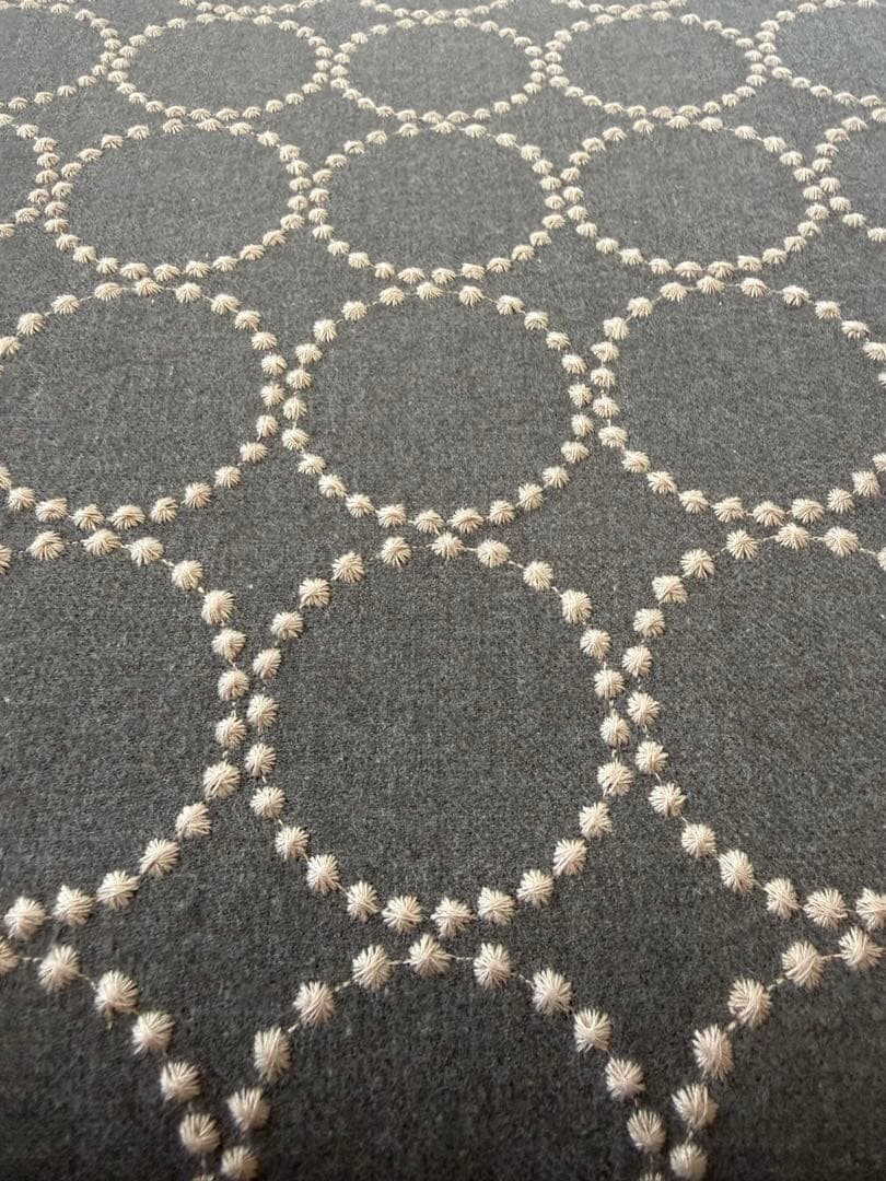 ミナペルホネン使用スツール　イス　椅子　オットマン　家具　インテリア送料無料