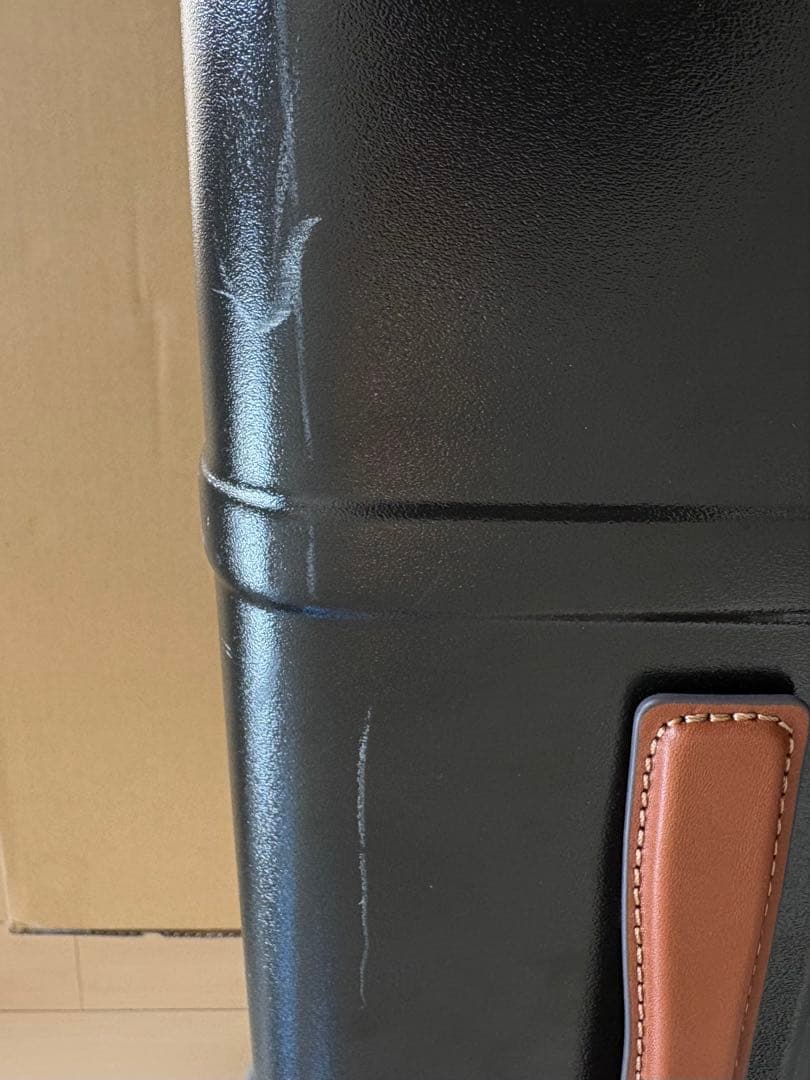 ジャスミンさま専用　スーツケース　78ℓ ダークモスグリーン使用感あり