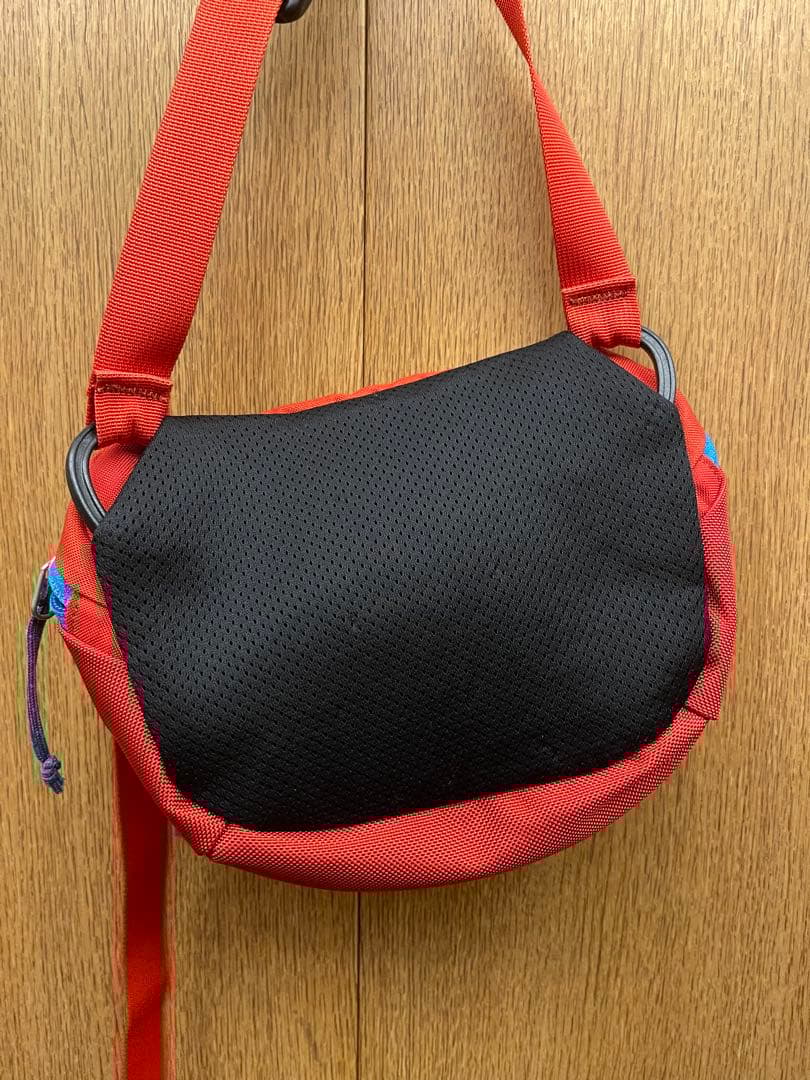 アークテリクス MAKA ショルダーバッグ 赤 マンティス系 ウエストポーチ