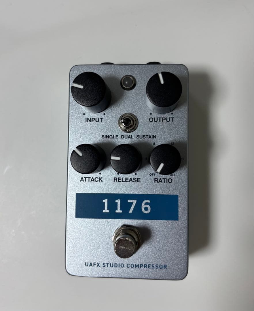 UAFX 1176 スタジオコンプレッサー