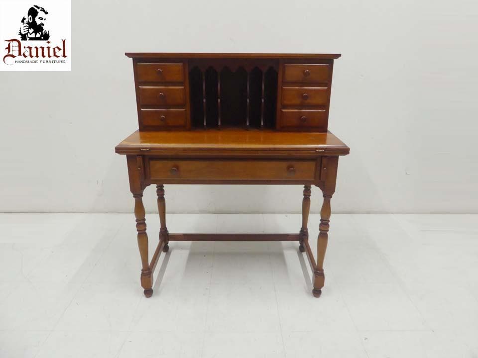 ■横浜クラシック家具 ダニエル■ビンテージ ライティングデスク 机