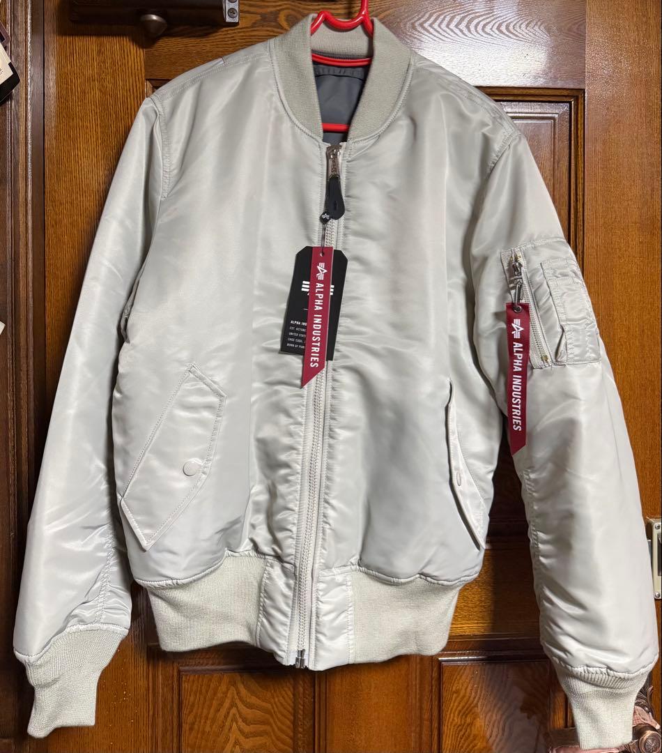 ALPHA MA-1 ナイロンジャケット USスペック Mサイズ