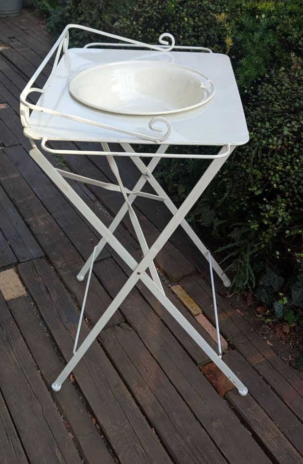 ウォッシュスタンド　アンティーク　レトロ　洗面台 折り畳み　ボウル・蓋付き　白