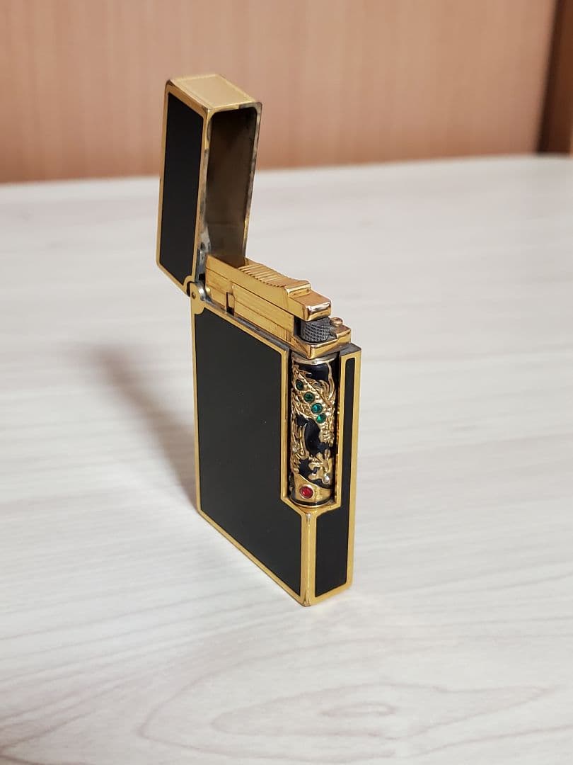S.T.Dupont エス・ティー・デュポン ガスライター ゴールド×黒