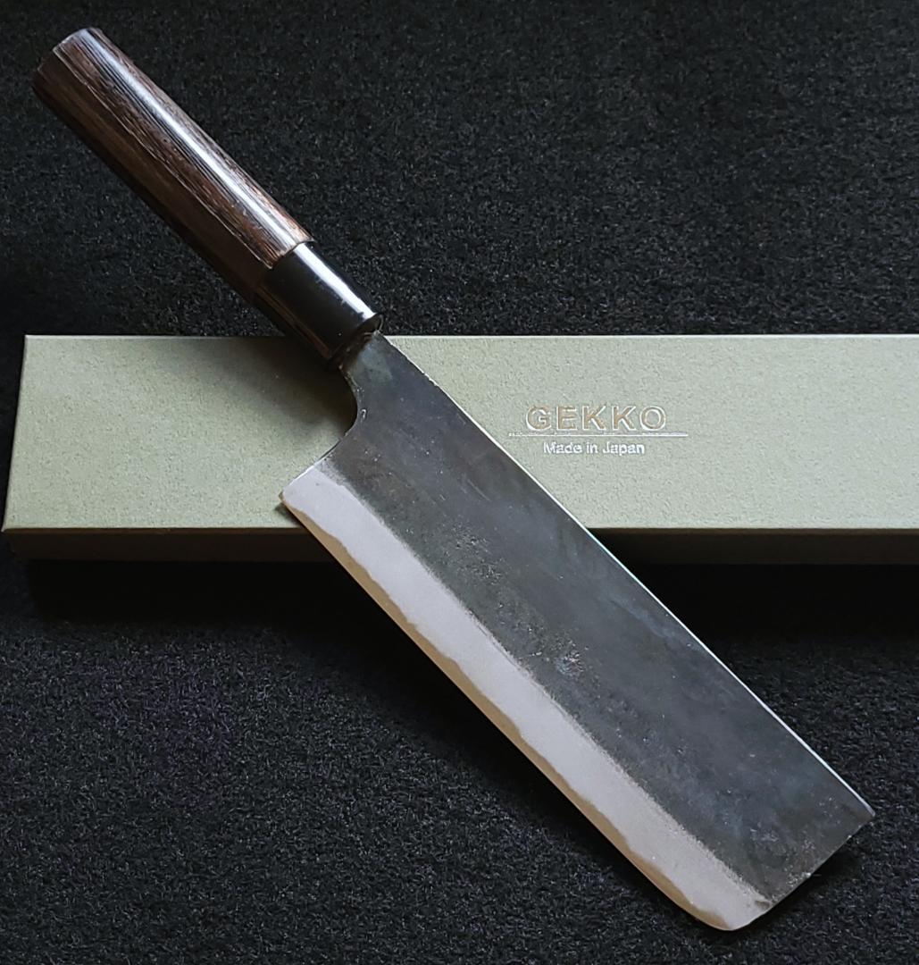 白紙1号 黒打 菜切（万能）包丁 165㎜ #1329 焼柄 月光作