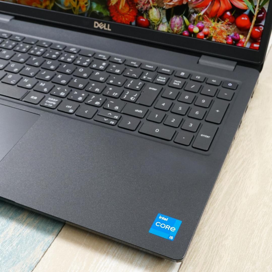 超高速大容量新品ＳＳＤ１ＴＢ搭載✨️極美品で神速の２０２２年製✨１１世代コアｉ５