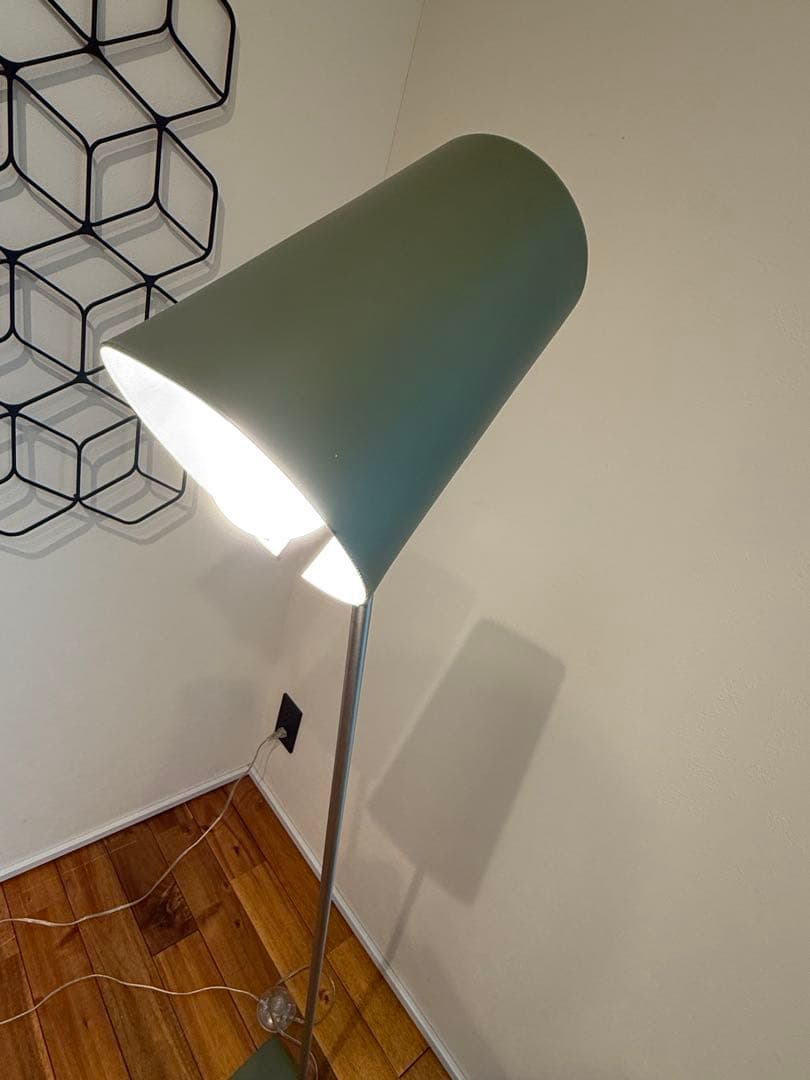 ※おしゃれ※くすみグリーン フロアスタンド ライト　レトロ　ヴィンテージ