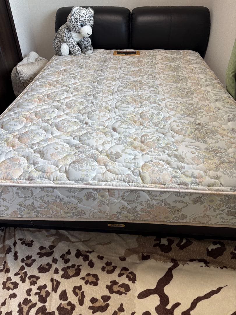 Simmons Beautyrest Golden Value ダブルサイズ