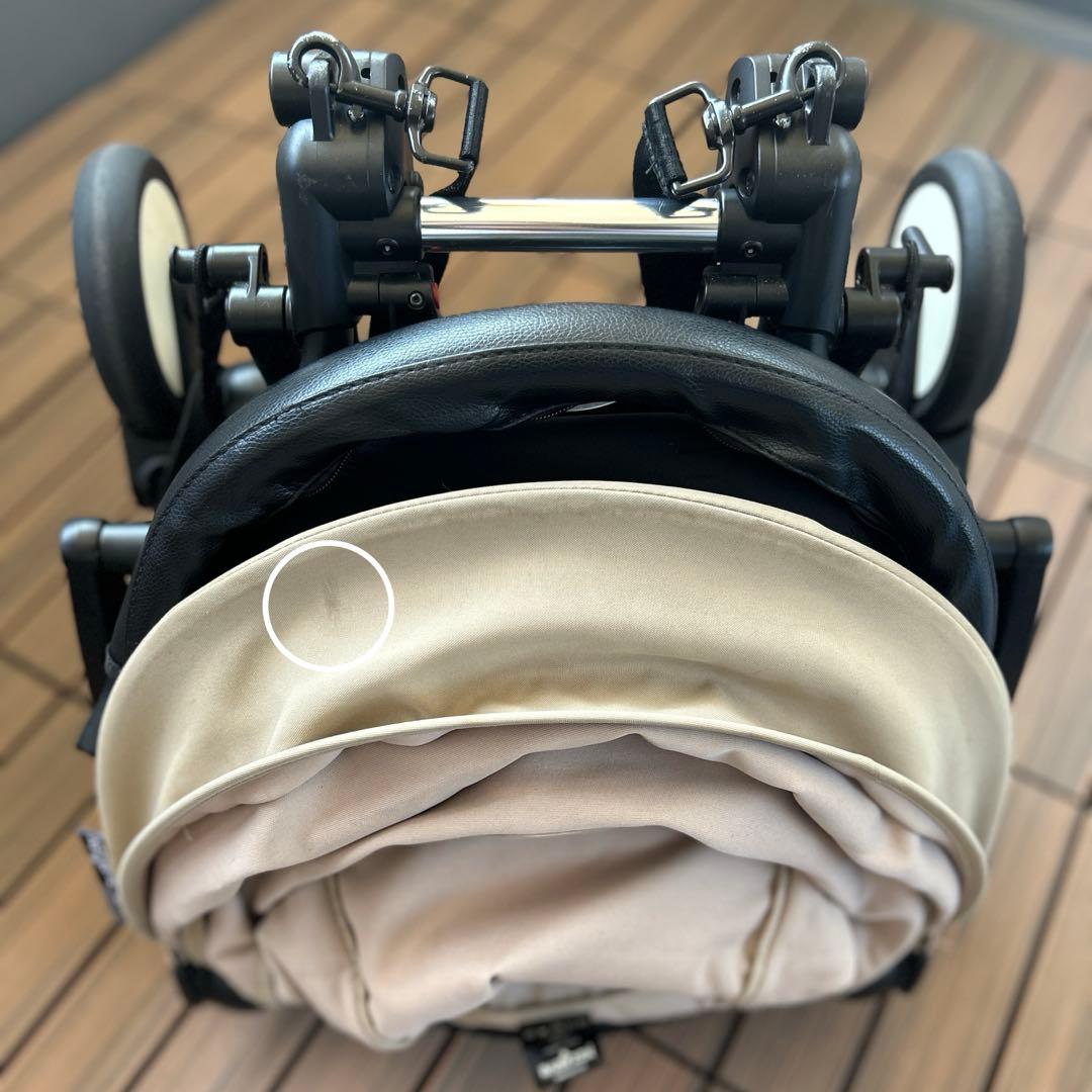BABY ZEN YOYOベビーカー ベージュ（トープ）×黒フレーム