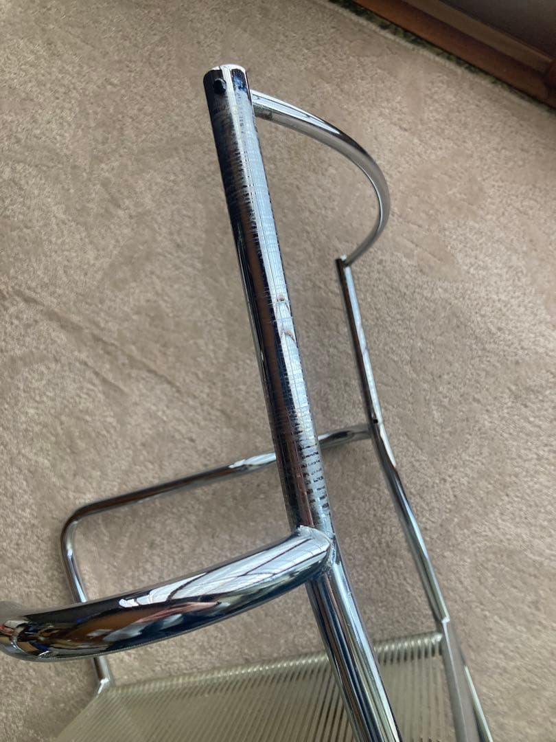 椅子 Cassina alias Vintage Spaghetti armchair