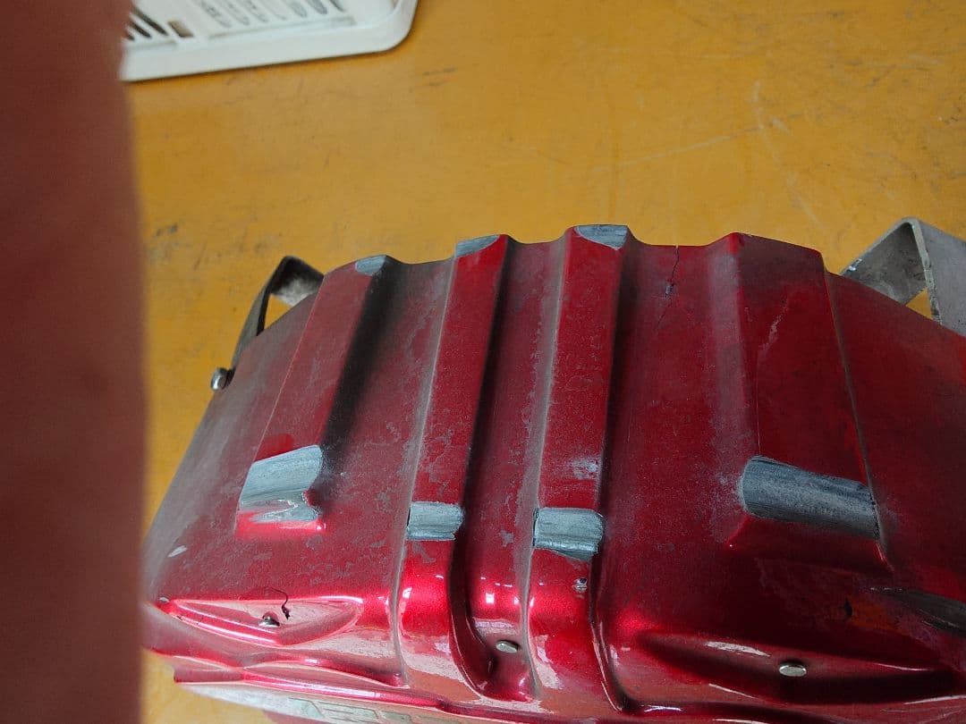 キャリパーカバー