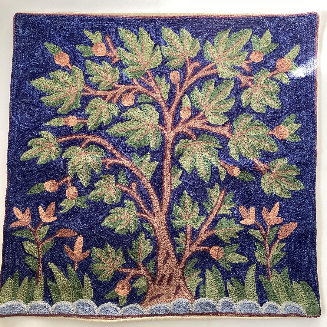 ネパール　手刺繍　クッションカバー　2枚セット