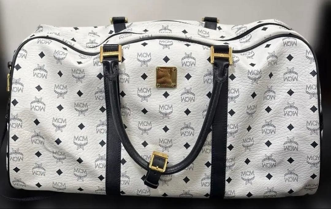 MCMボストンバッグ　ホワイト　美品 旅行用バッグ