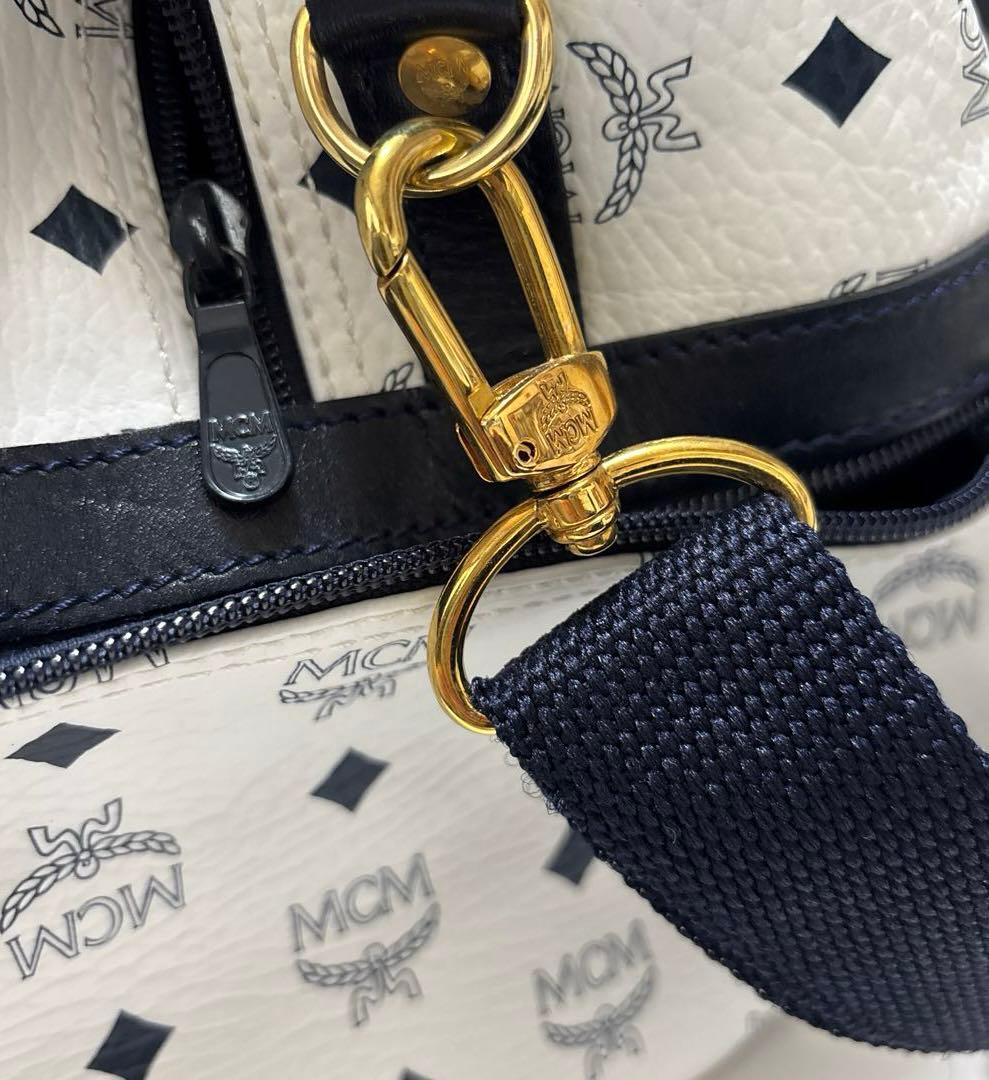 MCMボストンバッグ　ホワイト　美品 旅行用バッグ