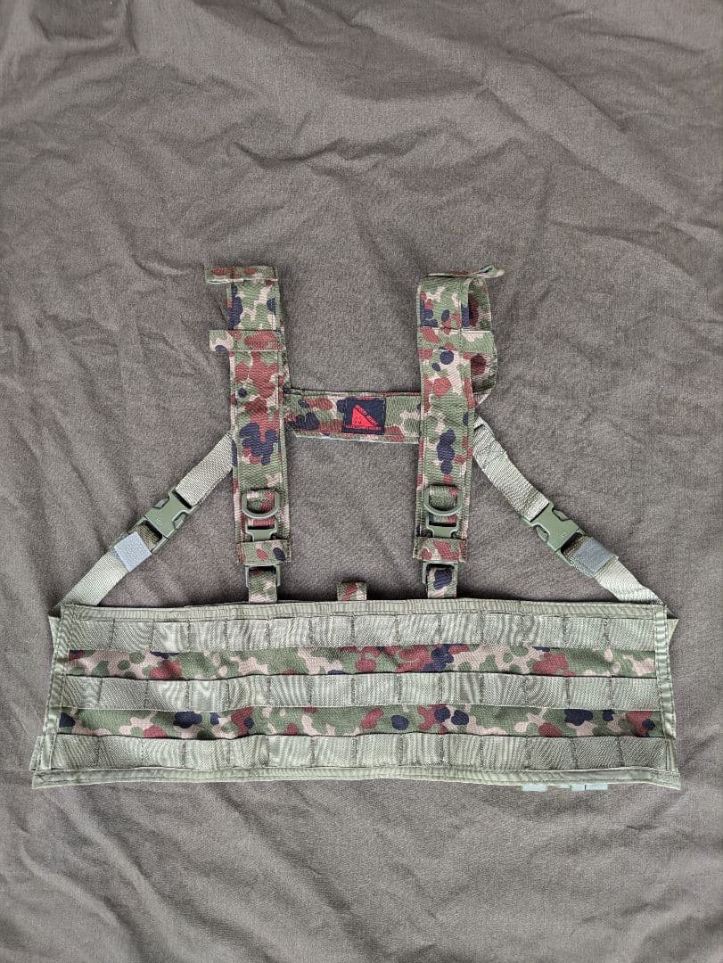 スタンダートタイプモール　チェストリグ　陸自迷彩