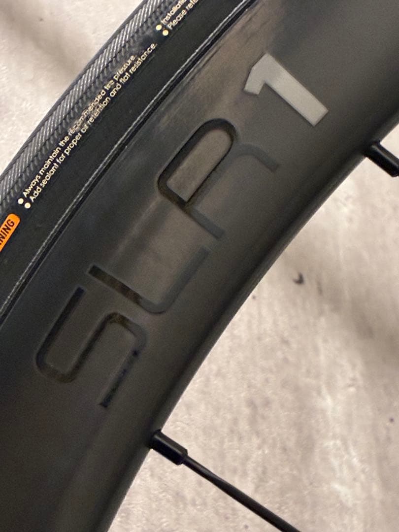 GIANT TCR ADVANCED 105Di2 SLR1カーボン　ペダル無し