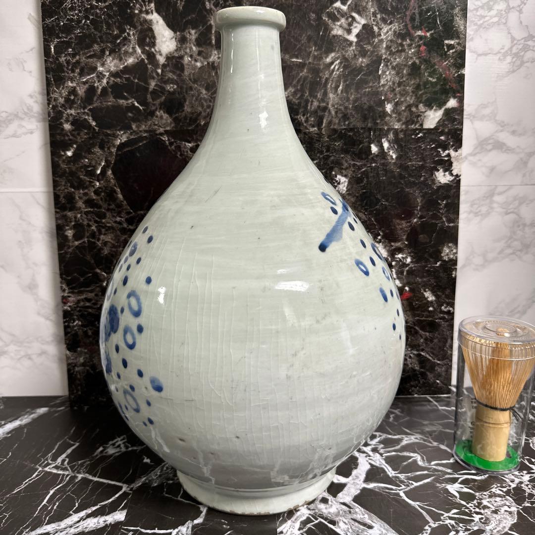 李朝、雲竜図　特大徳利。特製木箱。