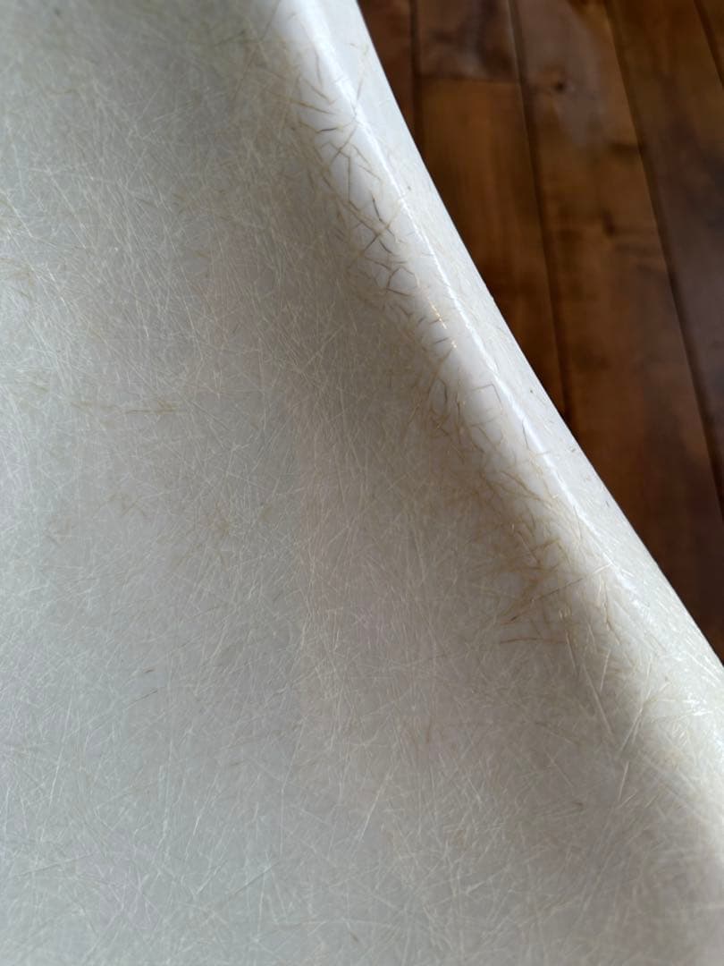 Herman Miller Eames DSW シェルチェア ホワイト