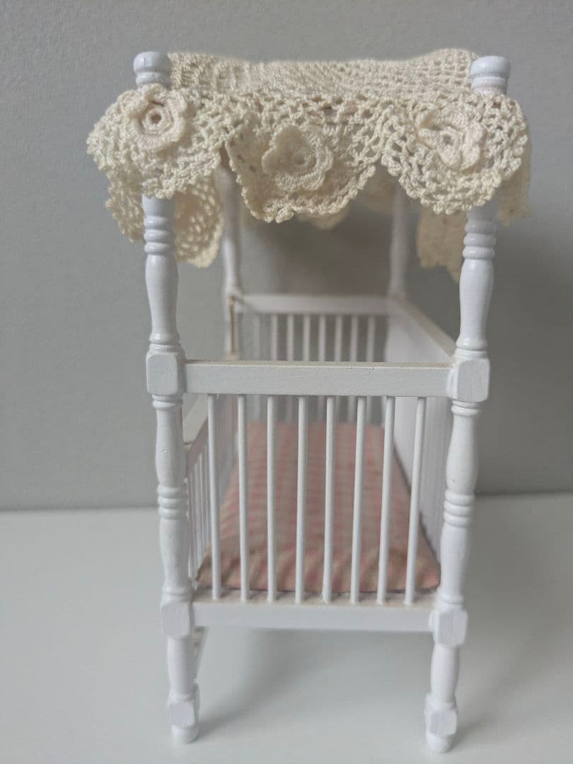 フランスアンティーク ドール用 ベビーベッド