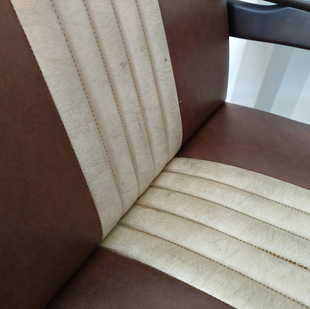 レトロモダン　１人掛けソファ　B