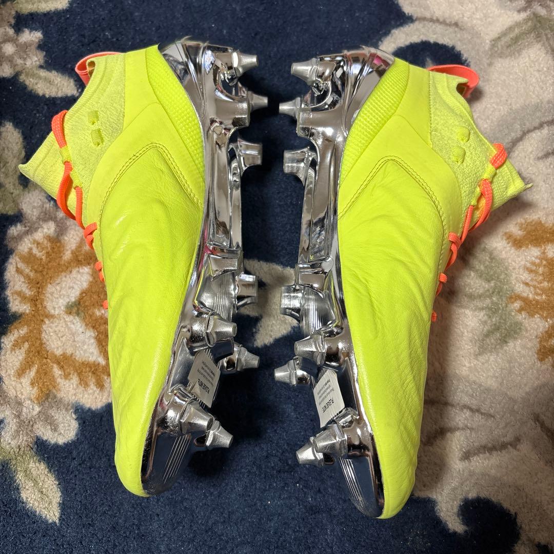 プーマサッカースパイク　プーマワン20.1 SG