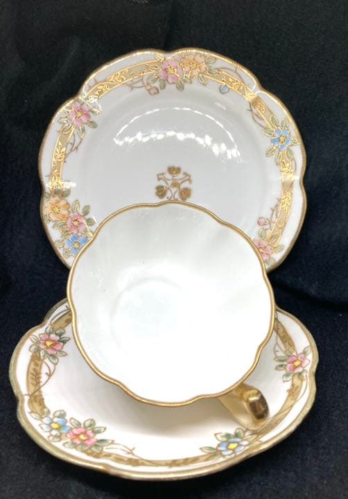 オールドノリタケ　金盛り花柄トリオ　明治