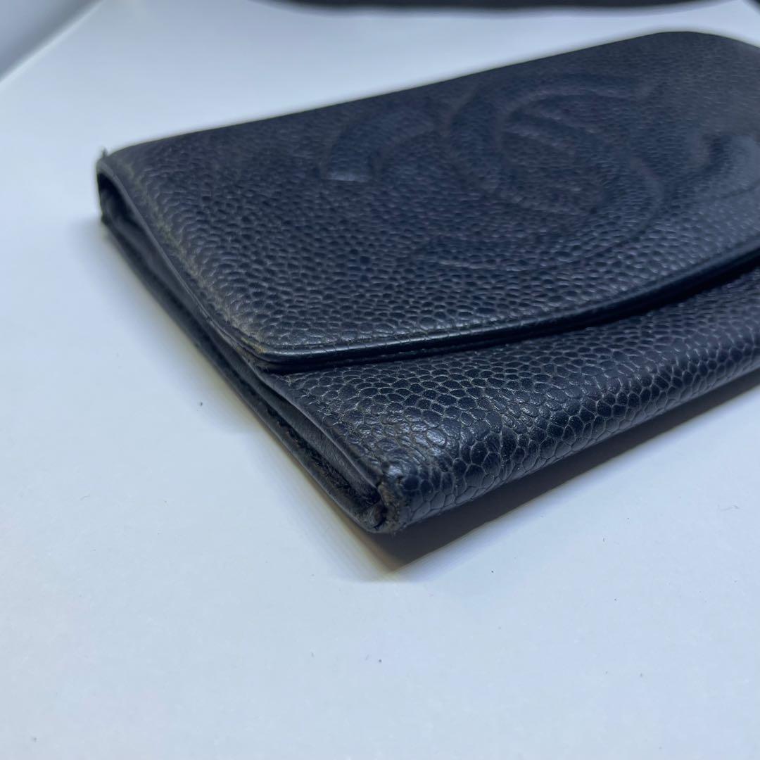 CHANEL キャビアスキン　ブラック　二つ折り財布