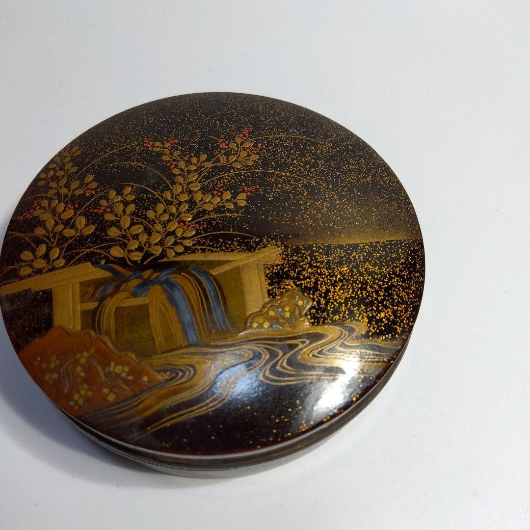 加賀蒔絵　漆器 　時代　蒔絵金銀蒔絵草花文香合　細密　箱入り