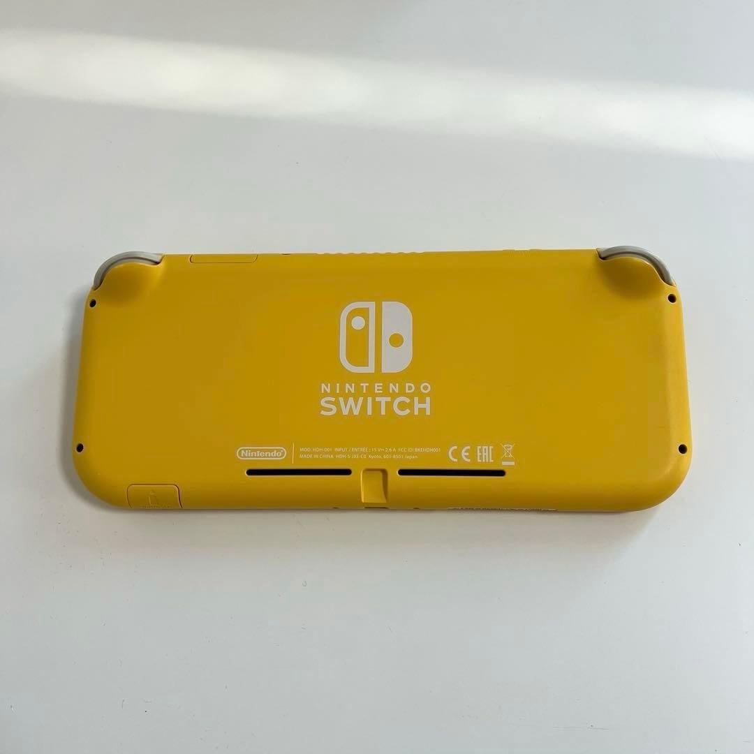 Nintendo Switch Light イエロー　本体