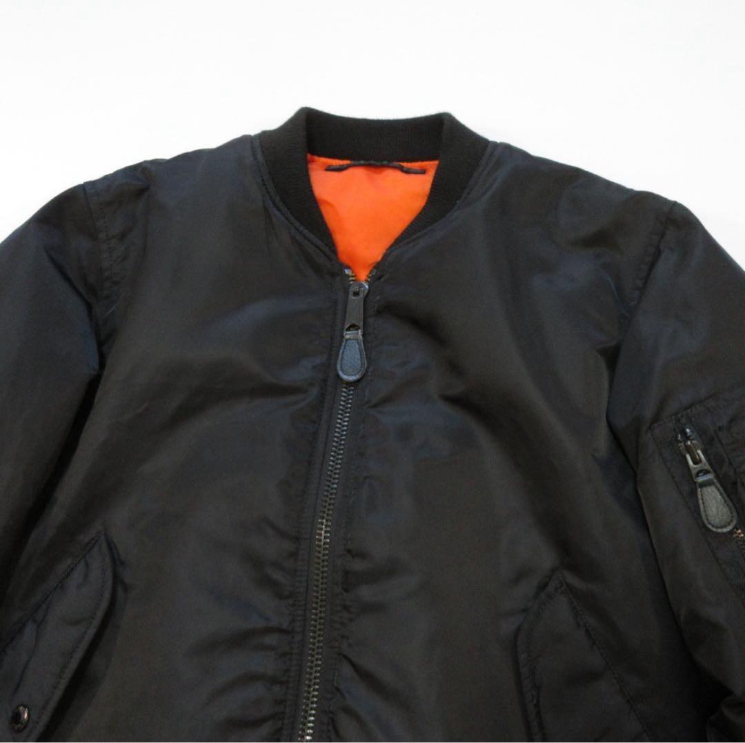 アーチロゴ　AVIREX　アヴィレックス　MA-1　フライトジャ