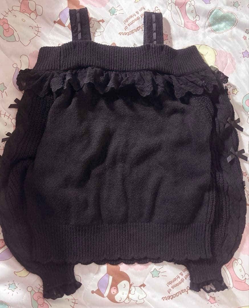 LIZLISA ハートバックルフリルオフショルニット ブラック