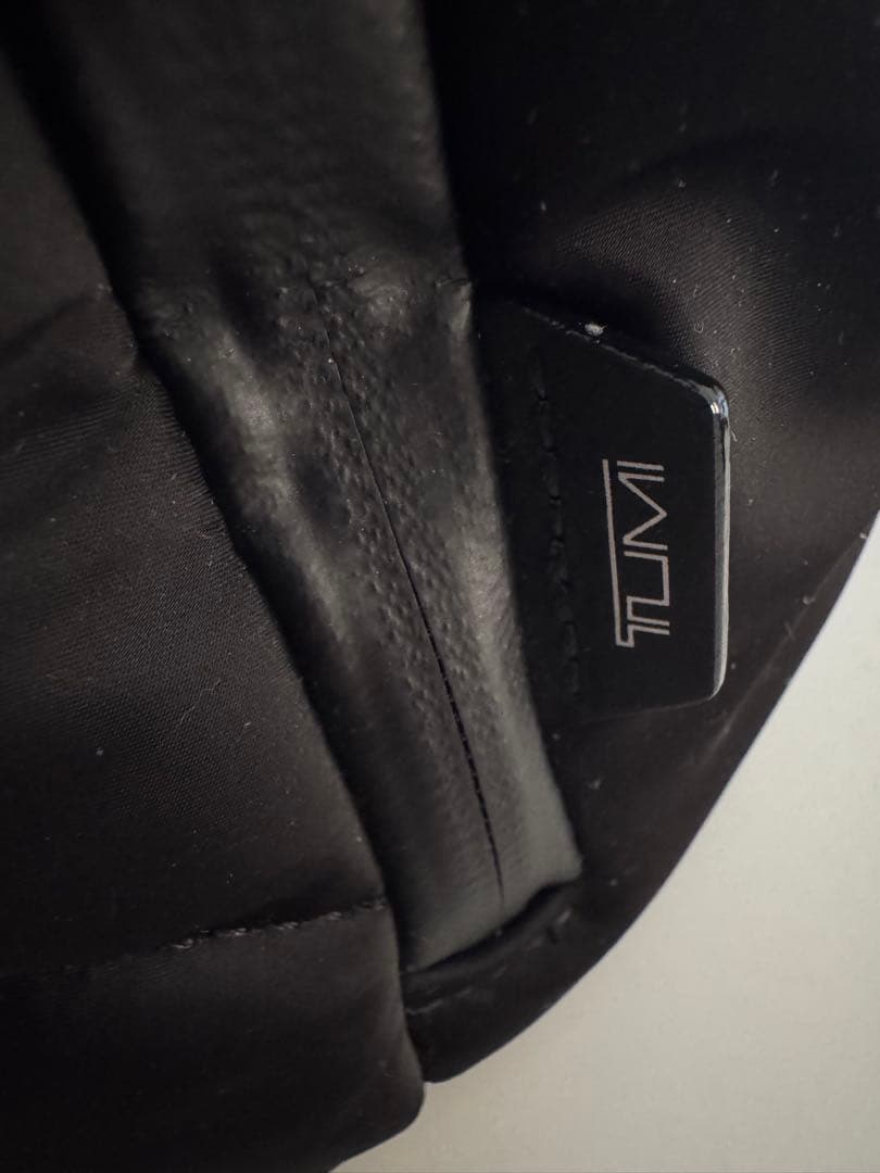 TUMI Devoe クリスタル トート