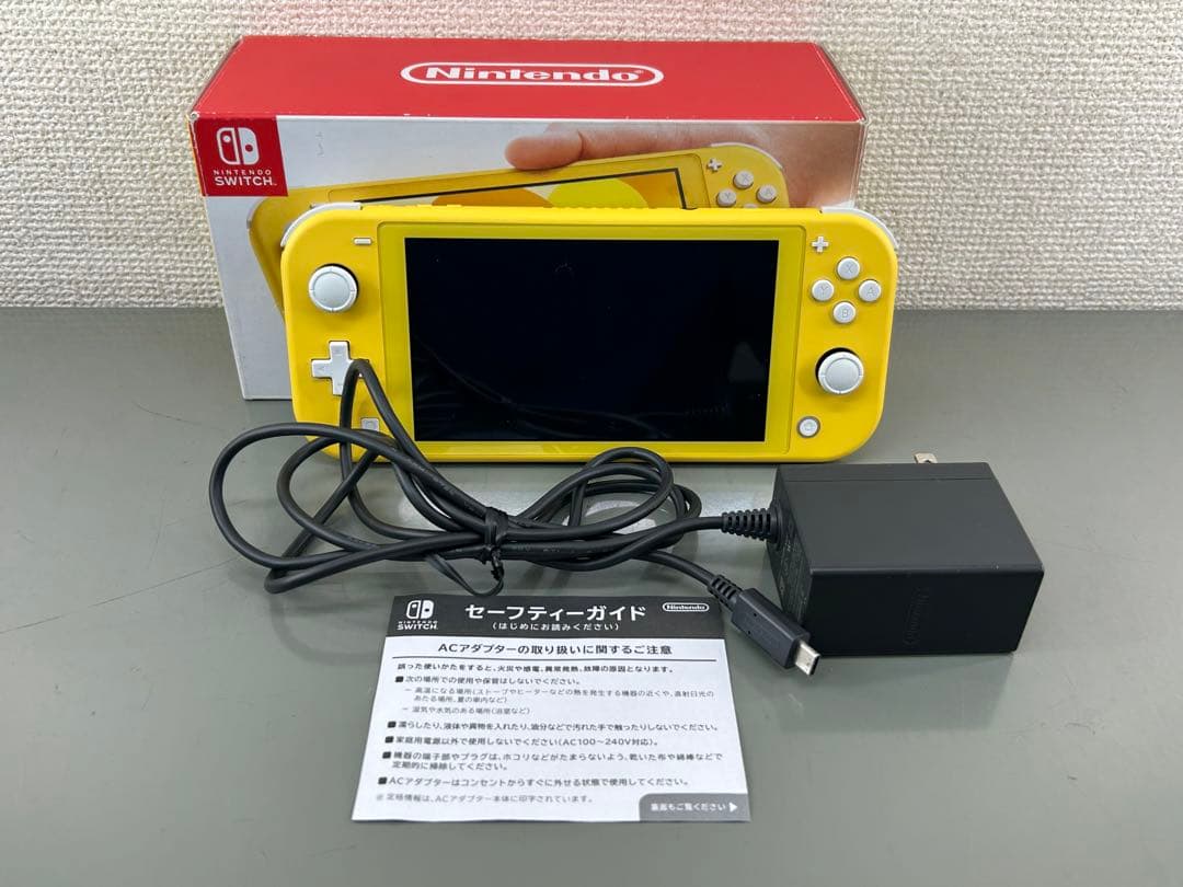 【中古品】Nintendo Switch Lite イエロー