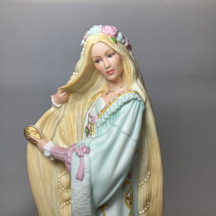 伝説のプリンセス　ラプンツェル　置物