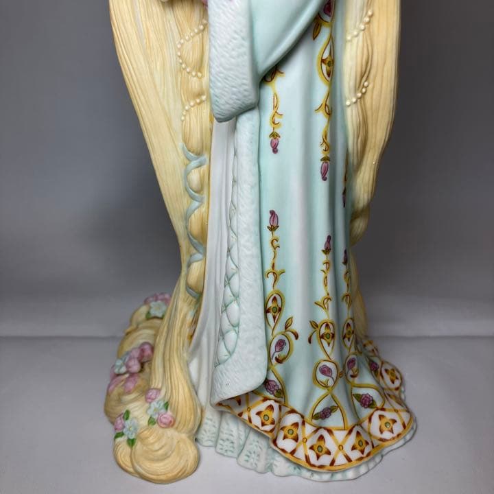 伝説のプリンセス　ラプンツェル　置物