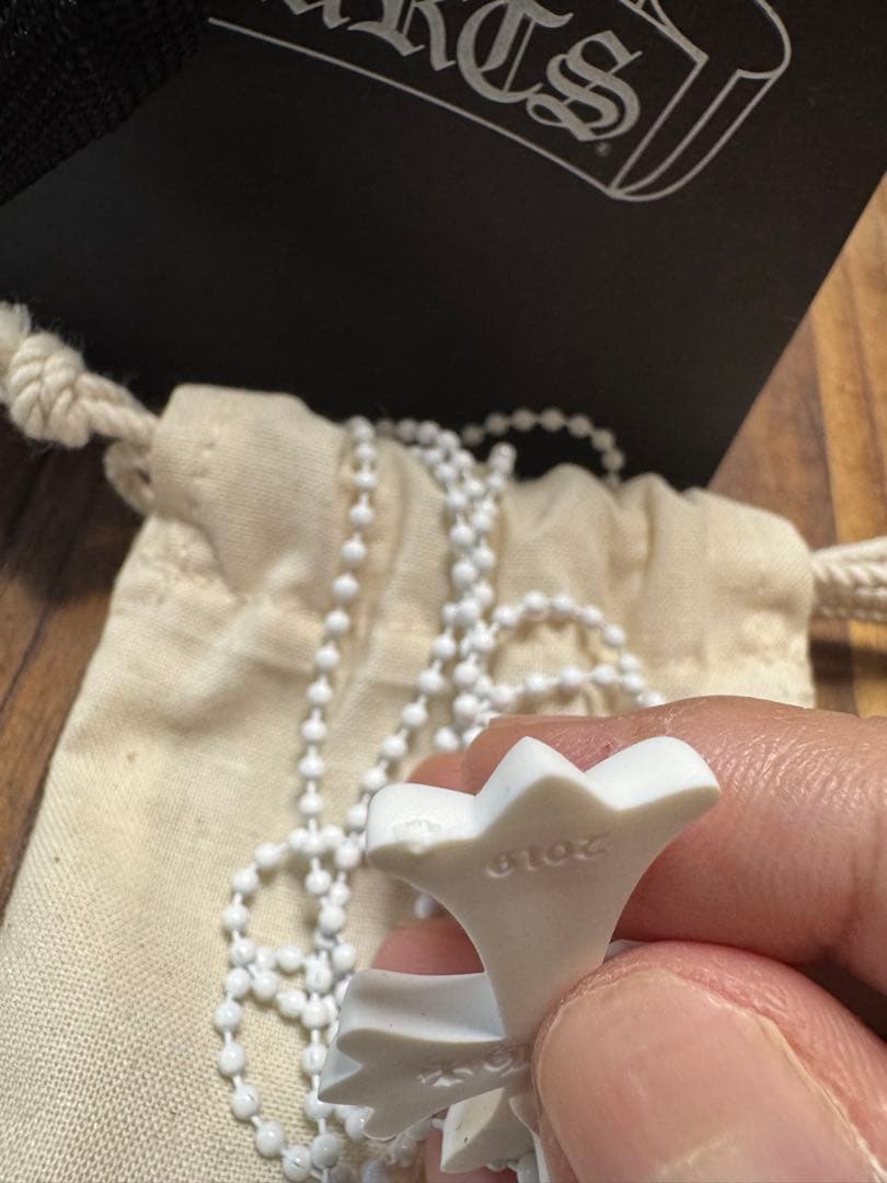 ギャランティ有 CHROME HEARTS シリコンラバー クロスネックレス