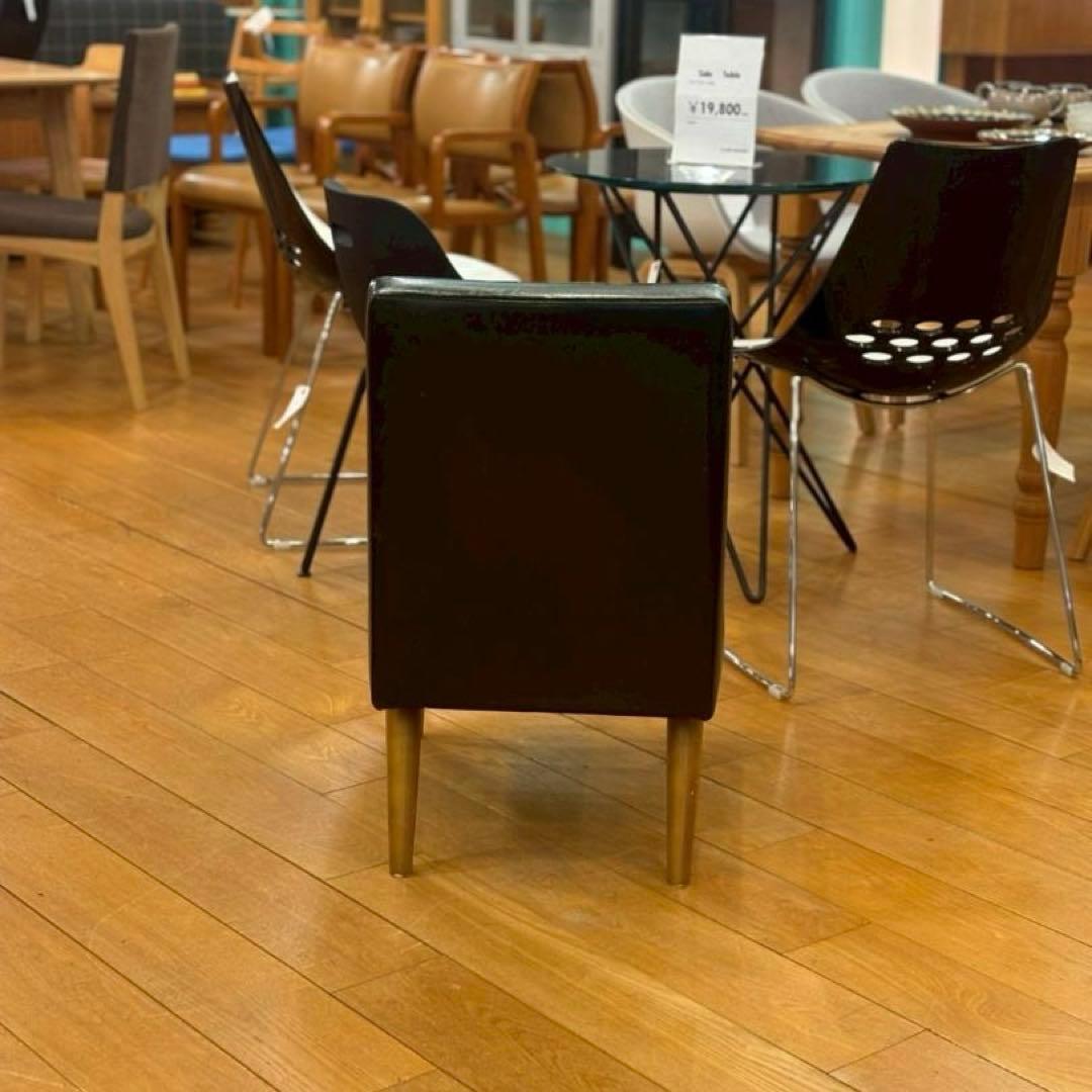 カリモク60　カフェチェア　1一人掛け　椅子　ラウンジチェア