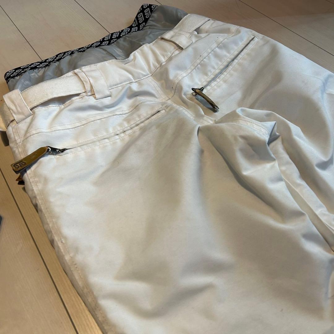 スノーボードウェア ジャケットとパンツセット