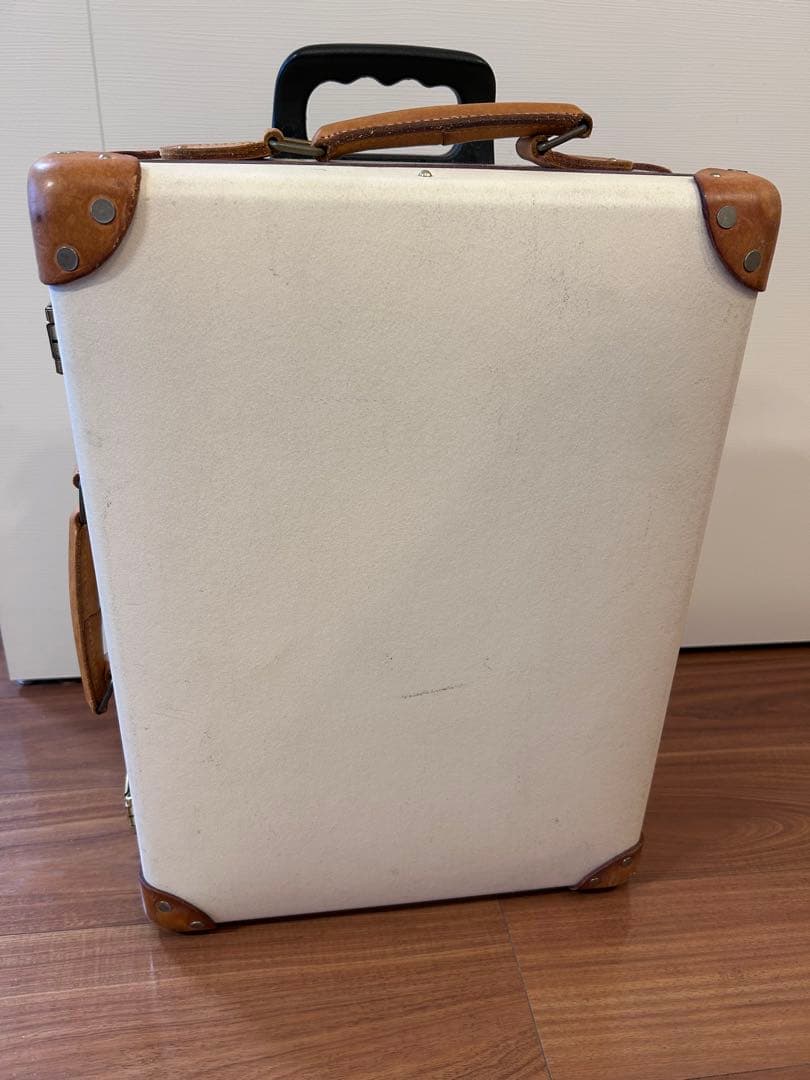 グローブトロッター　サファリ　キャリーケース　機内持ち込み可