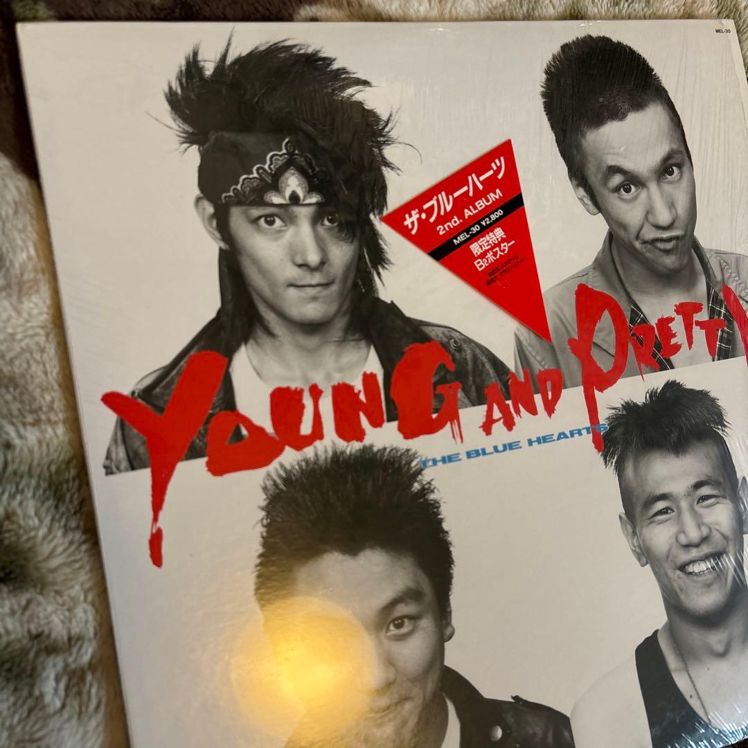 THE BLUE HEARTS／YOUNG AND PRETTY／レコード／美盤