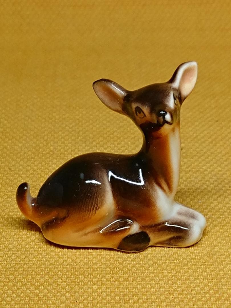 シカ　鹿　陶器　オブジェ　置物　インテリア　工芸品　美術品　A2783