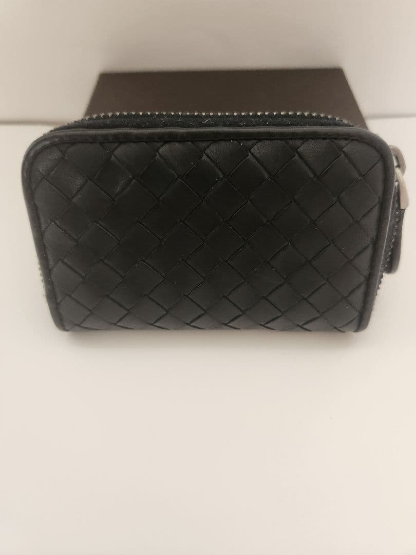 Bottega Veneta ブラックレザーケース