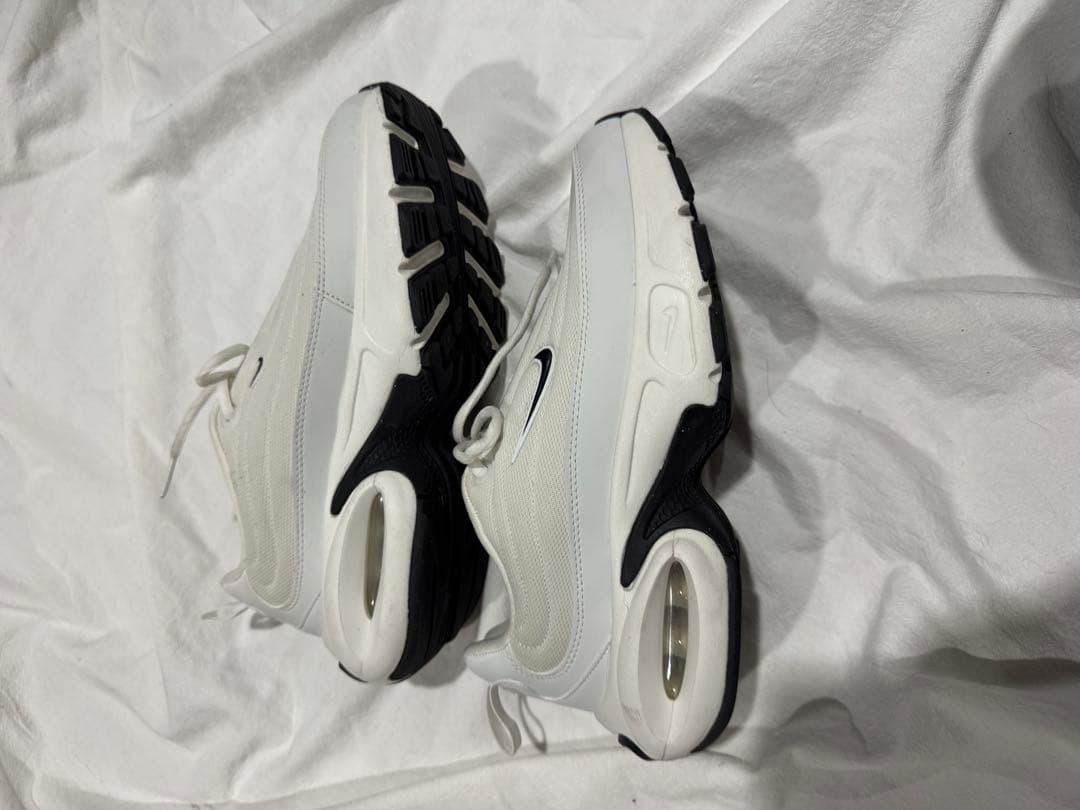 NIKE ナイキ　エアマックス　AIRMAX PORTAL 24.5