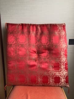 座布団　１０枚