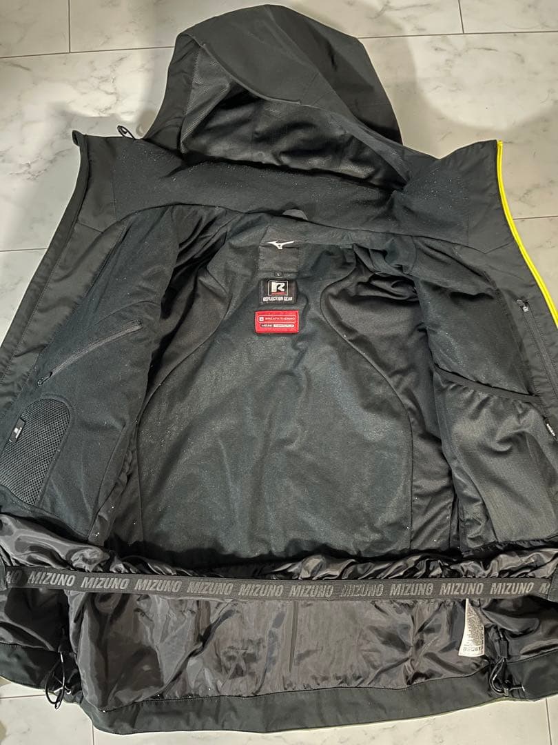 メロンソーダ　MIZUNO DEMO SOLID ブラック×カーキ　上