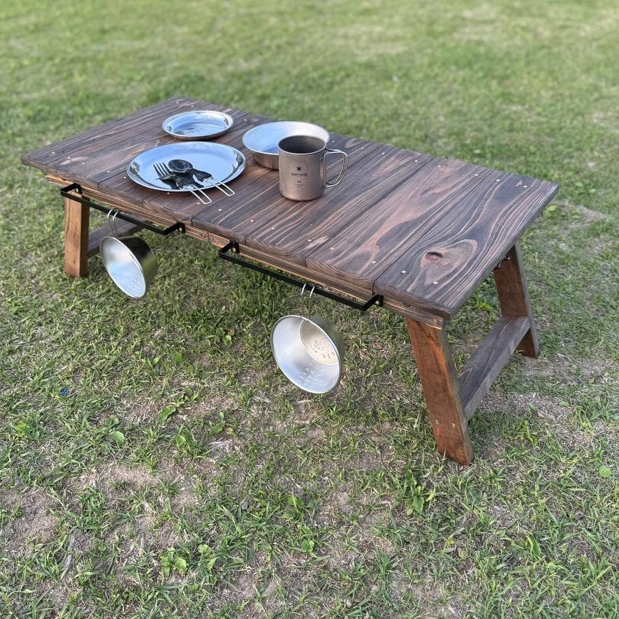 キャンプテーブル 折りたたみ 幅84cm ローテーブル室内兼用 アイアンバー付き