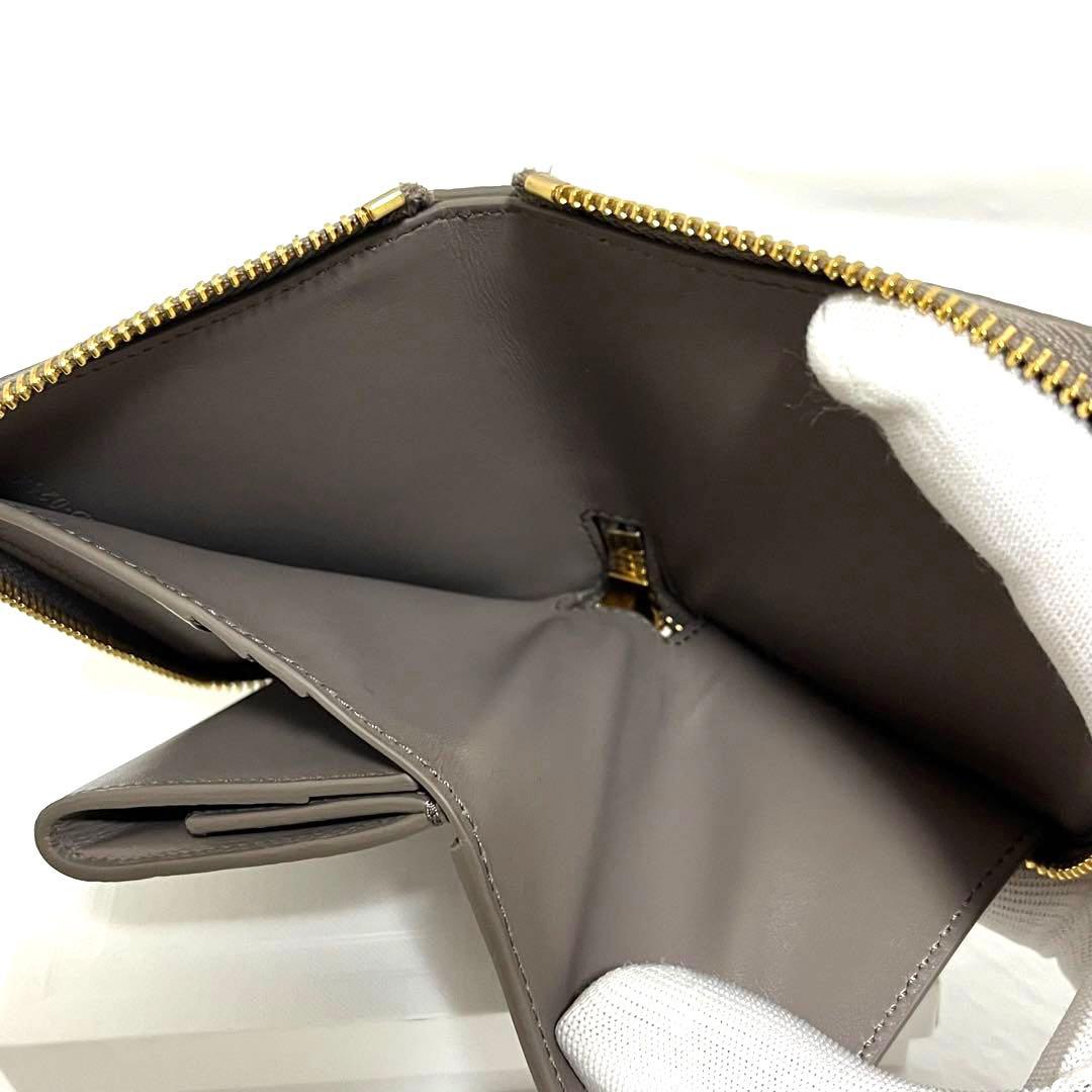 【MBK】CELINE セリーヌ エッセンシャル 二つ折り財布