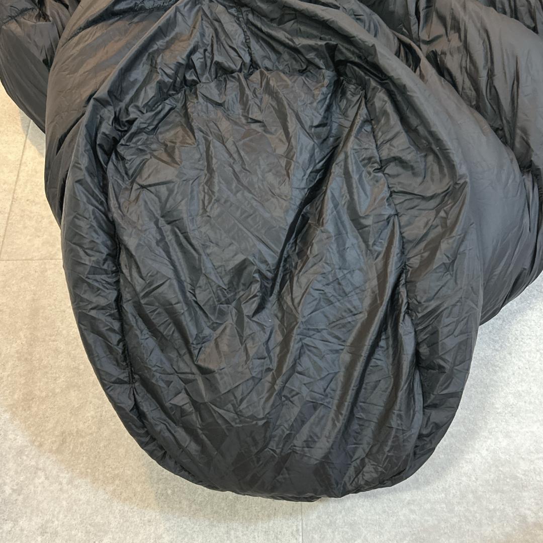 ナンガ オーロラ 900DX オールブラック レギュラーサイズ