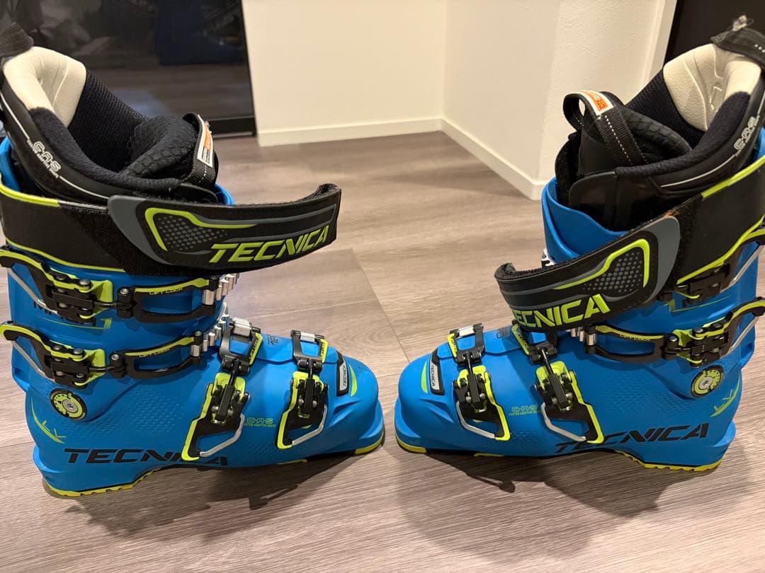 スキー Tecnica Mach LV 120 25.5cm